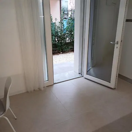 Derby Apartment *
